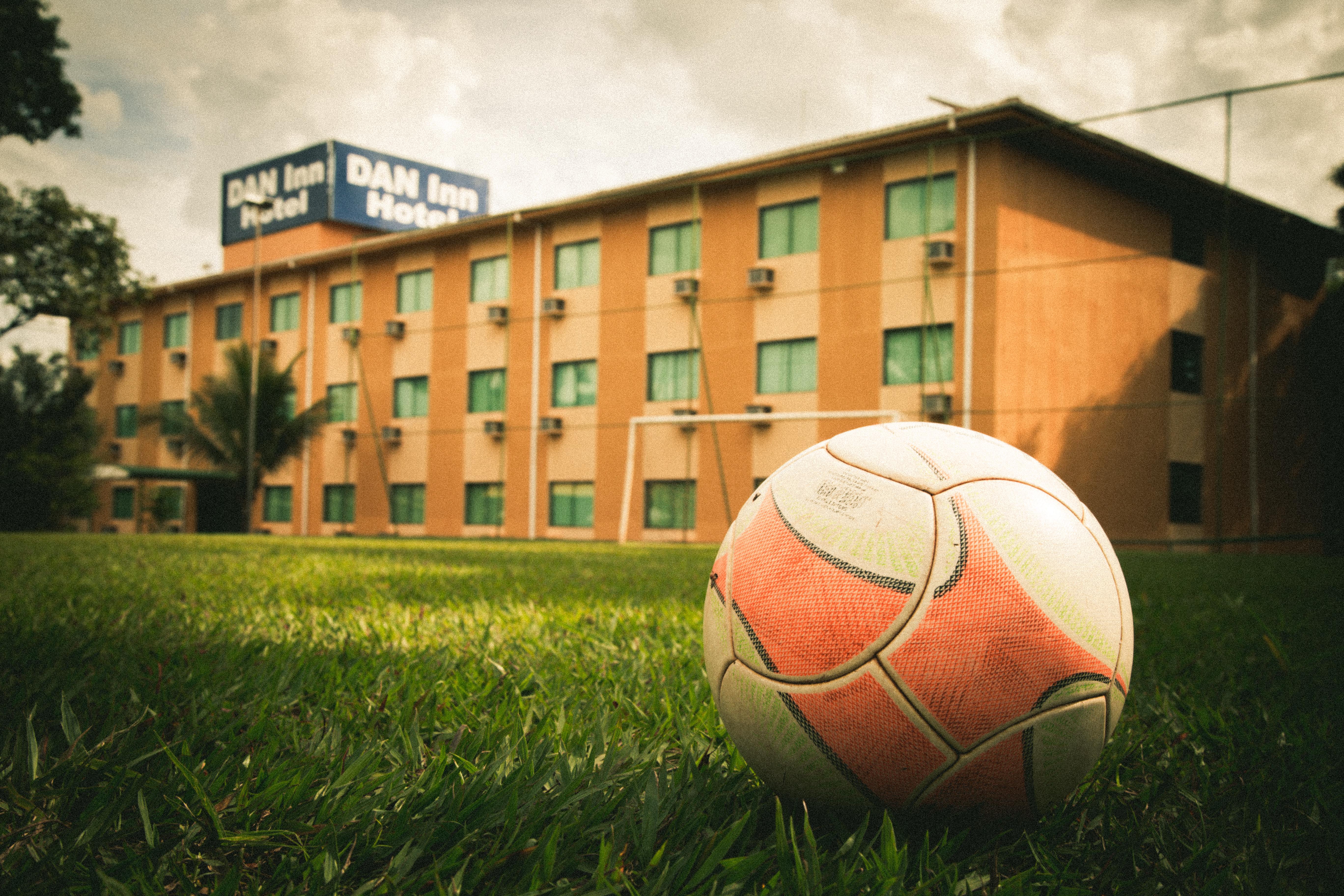 Hotel Dan Inn Uberaba & Convencoes By Nacional Inn Экстерьер фото